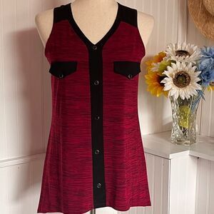 Emma & Olive Red & Black Sleeveless Blouse Size Small NWT
